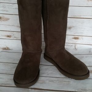UGG style boots